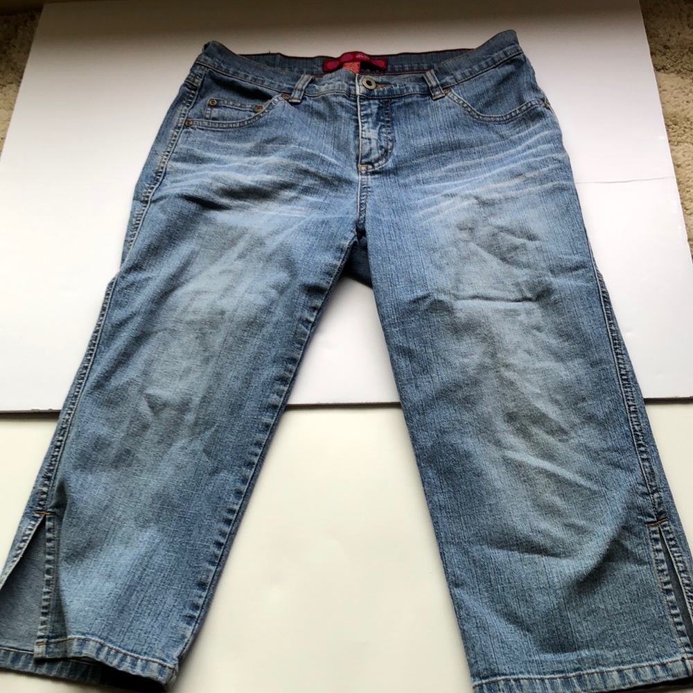 GLO by JLo Denim Capris Juniors Size 7